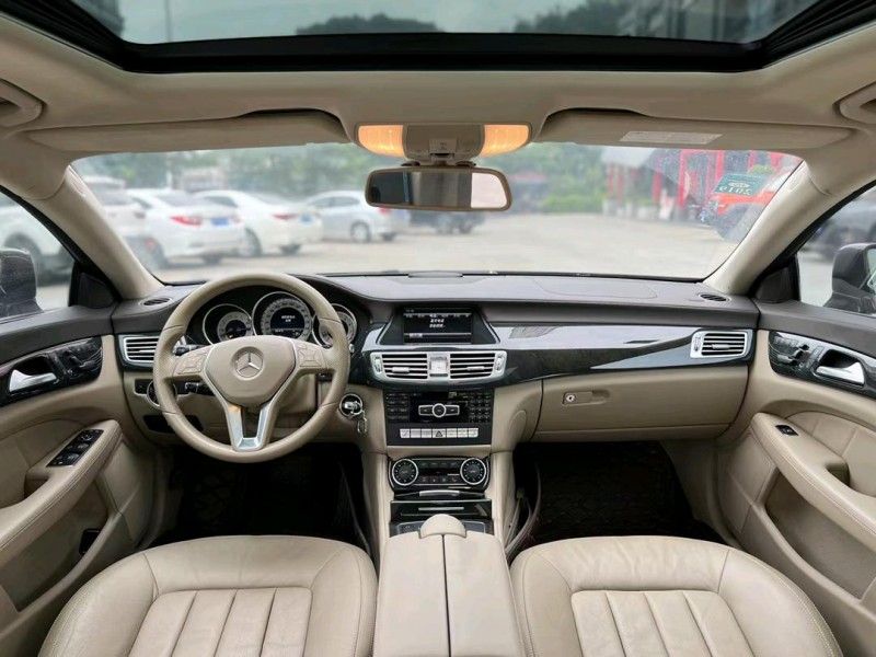 东莞13年奔驰CLS5