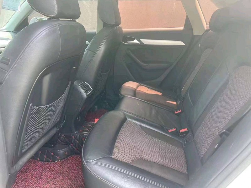 济南17年奥迪Q36