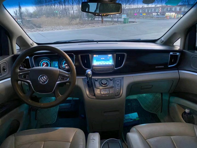 青岛13年别克GL87