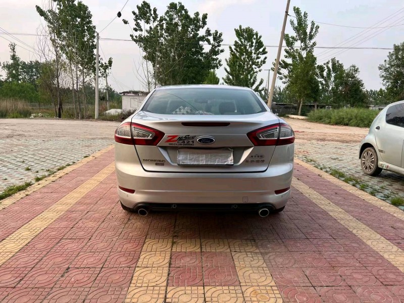 徐州13年福特蒙迪欧9