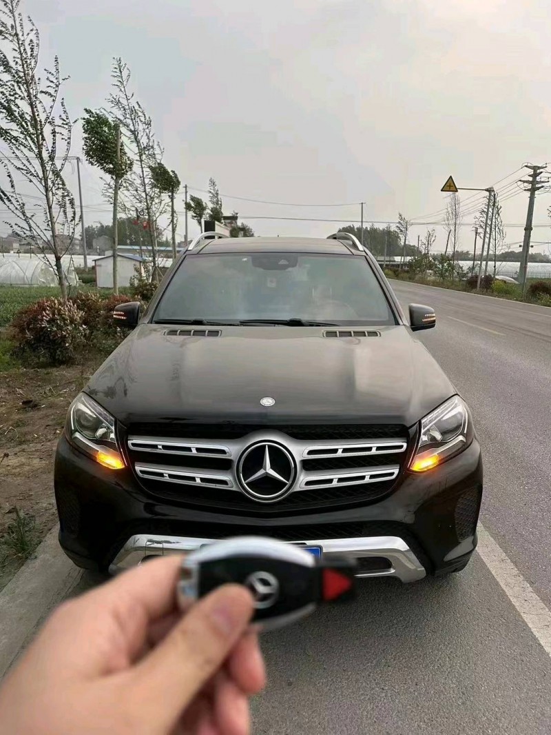 青岛17年奔驰GLS1