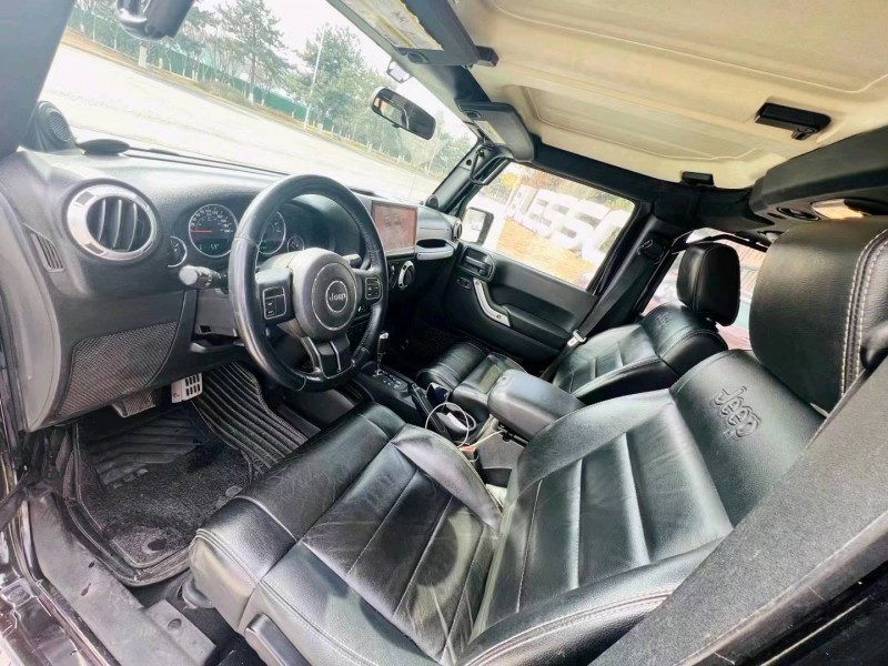 北京12年Jeep牧马人6