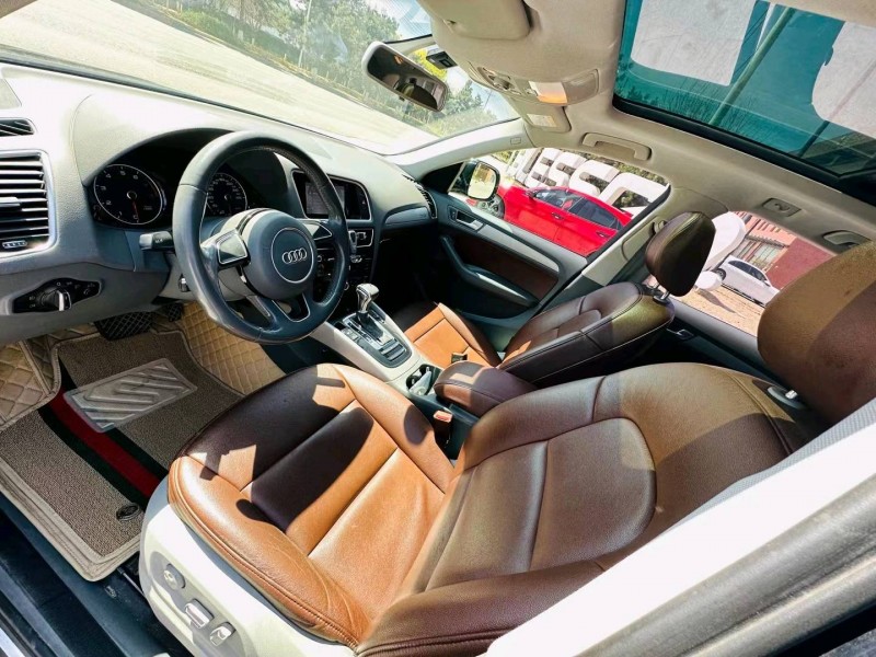 北京16年奥迪Q54