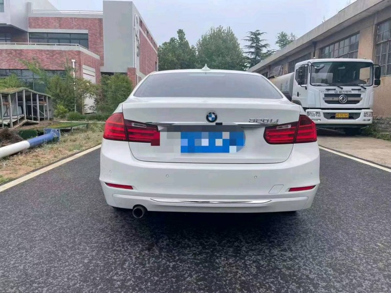 枣庄15年宝马3系9