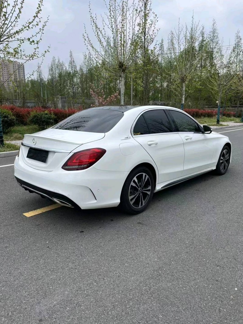 徐州19年奔驰C8