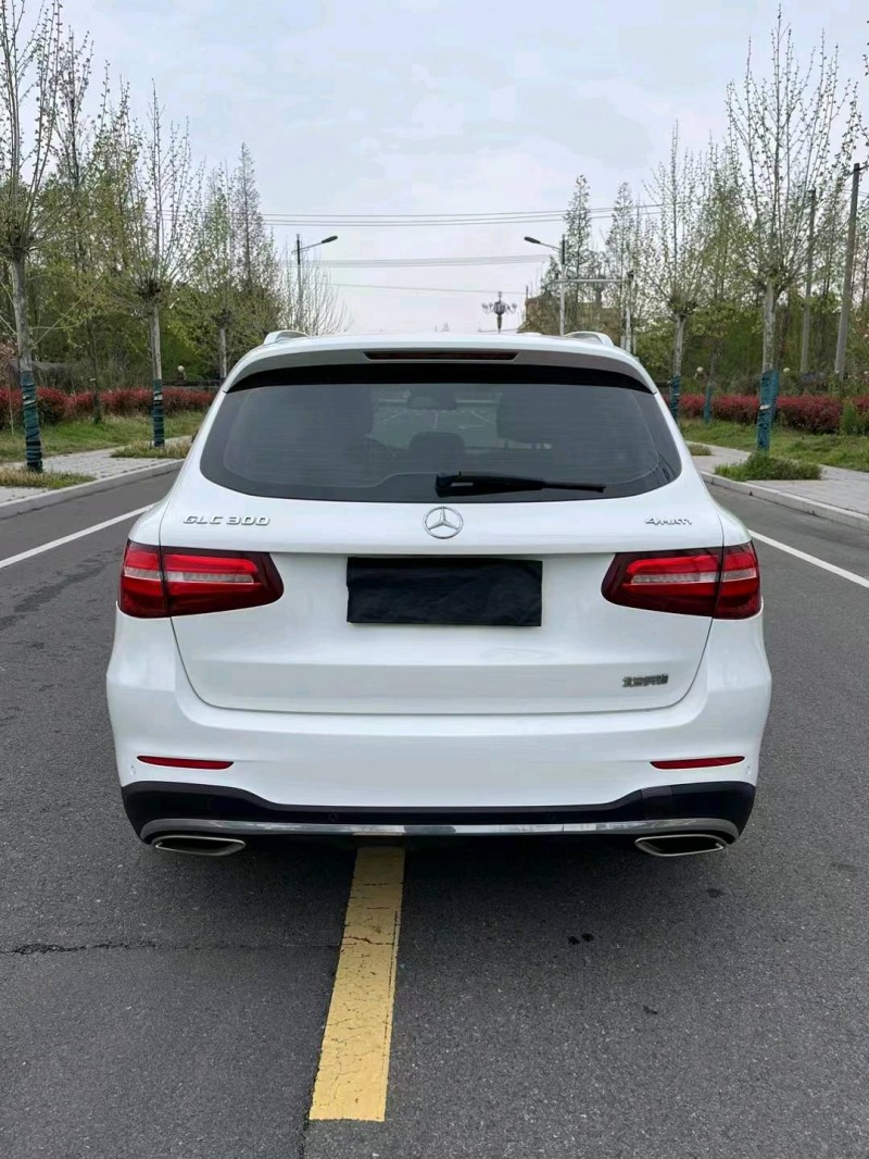 徐州17年奔驰GLC9