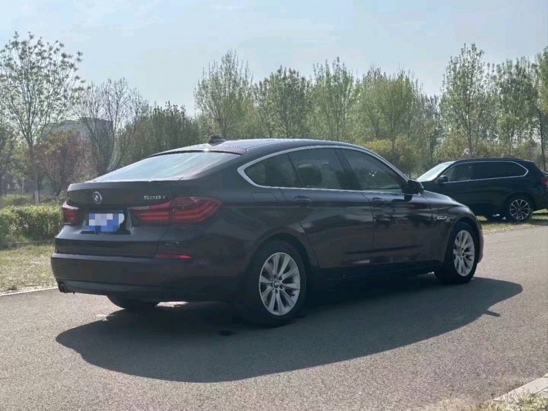 济南17年宝马5系GT7