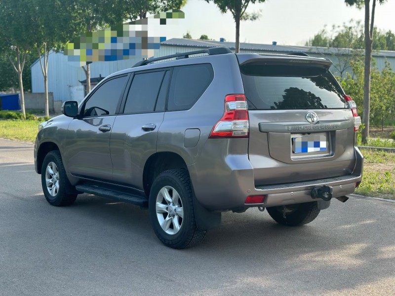 菏泽15年丰田普拉多9