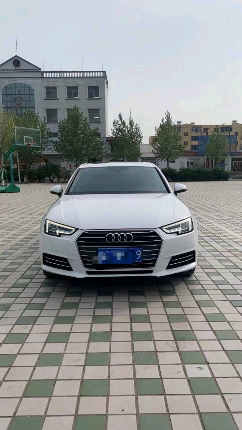 青岛18年奥迪A4L1