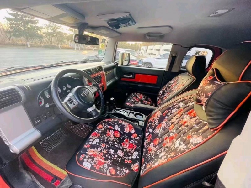 北京14年丰田兰德酷路泽6