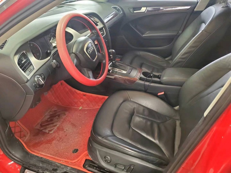 济宁11年奥迪A4L5