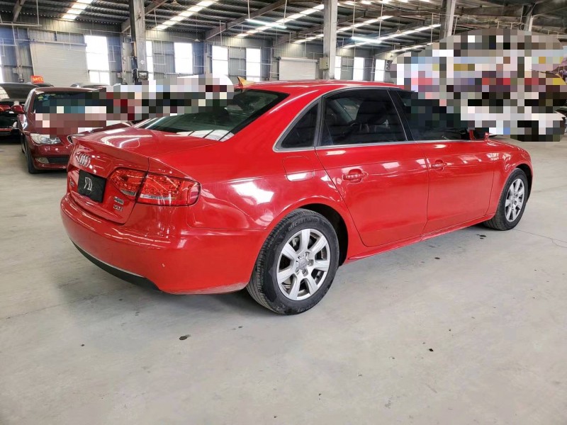 济宁11年奥迪A4L7