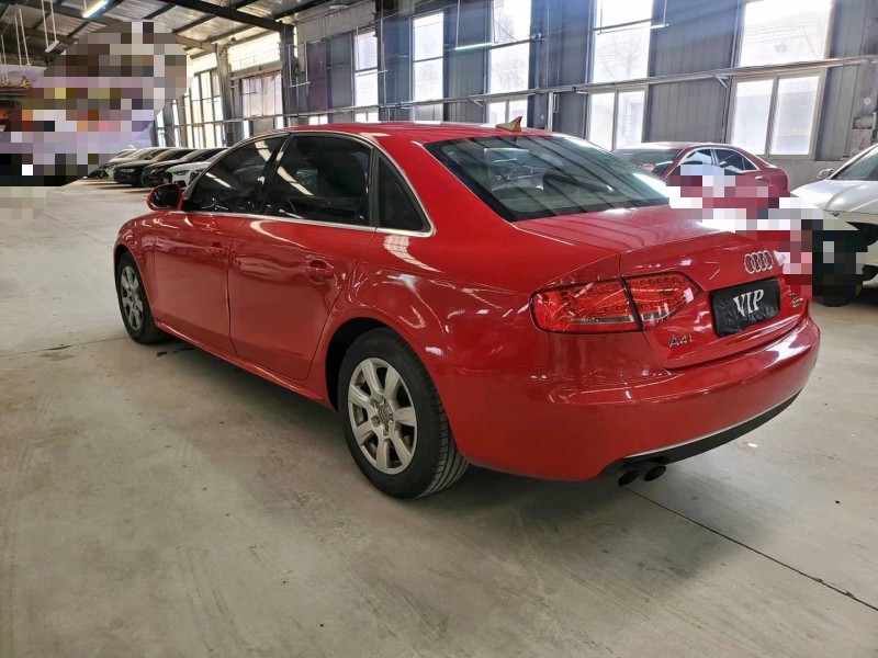 济宁11年奥迪A4L8