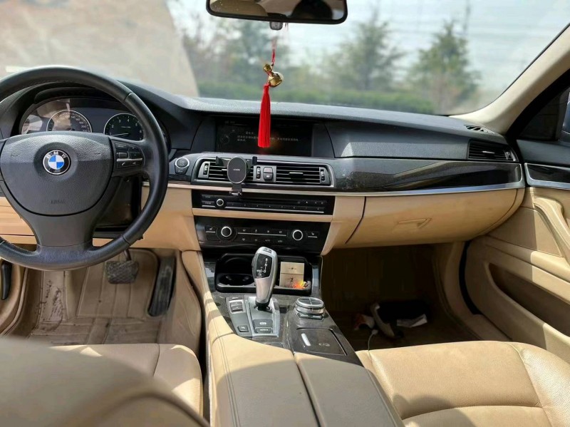 济南13年宝马5系4