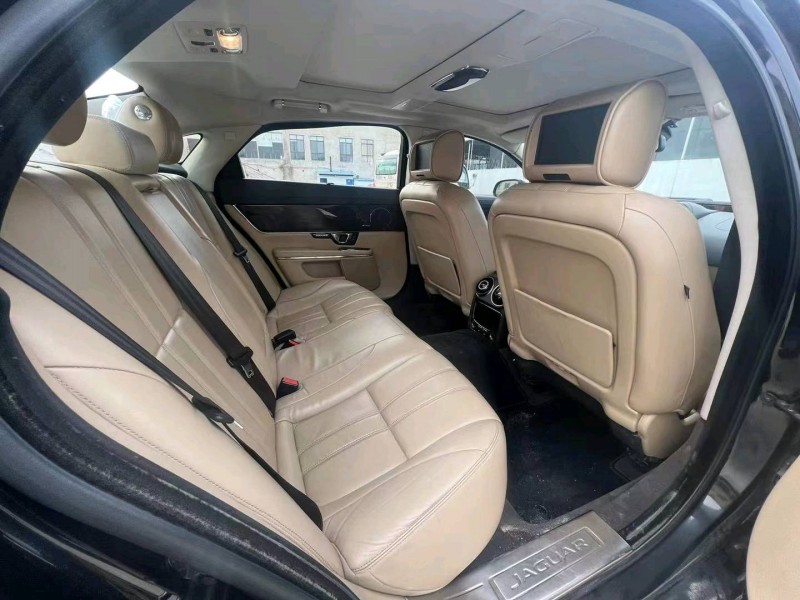 济宁15年捷豹XJL3