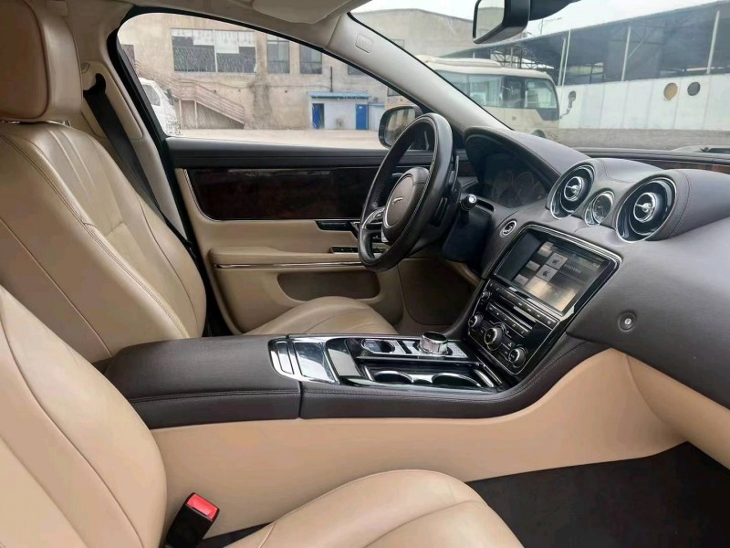 济宁15年捷豹XJL6