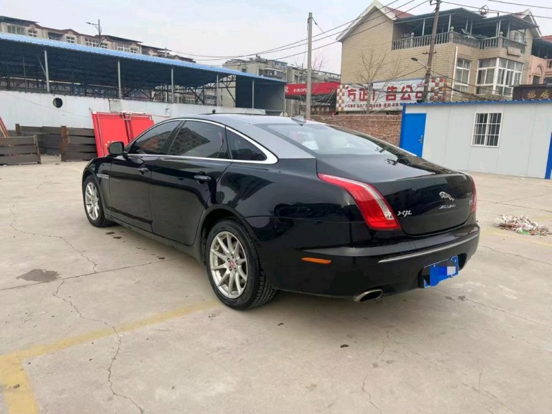 济宁15年捷豹XJL8