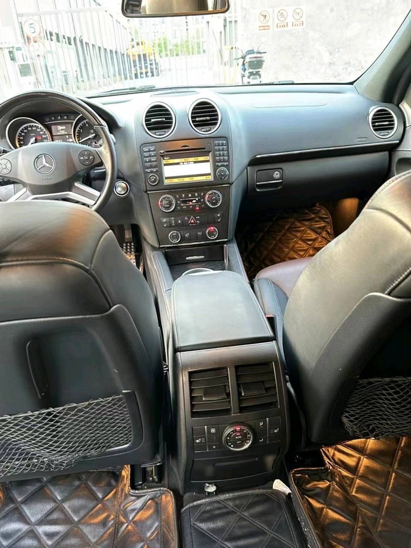 北京13年奔驰GL6