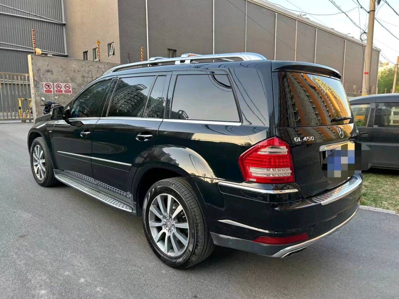 北京13年奔驰GL9