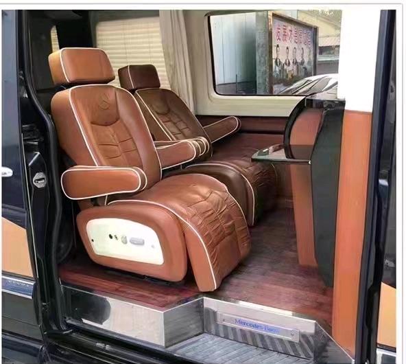 济宁14年奔驰斯宾特6