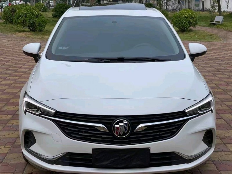 汕头21年别克威朗1