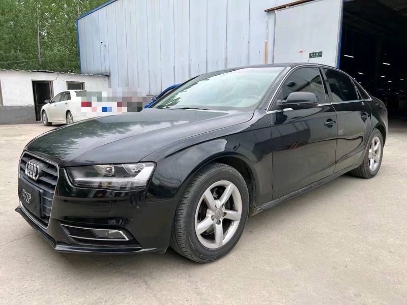 济宁15年奥迪A4L3