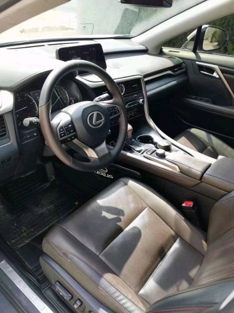 淄博18年雷克萨斯RX8