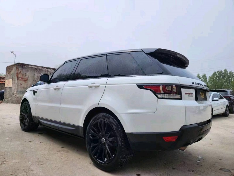 济南14年路虎揽胜运动3