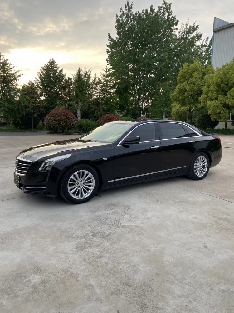 徐州18年凯迪拉克CT64