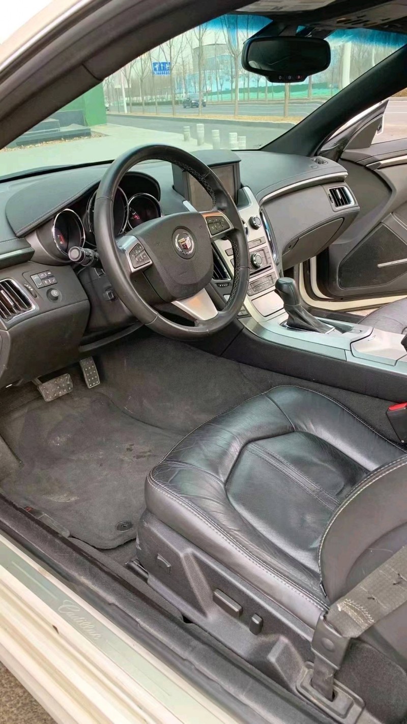 廊坊12年凯迪拉克CTS4