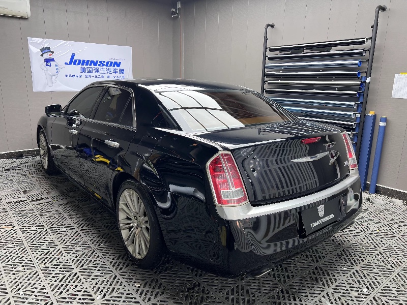 枣庄14年克莱斯勒300C2