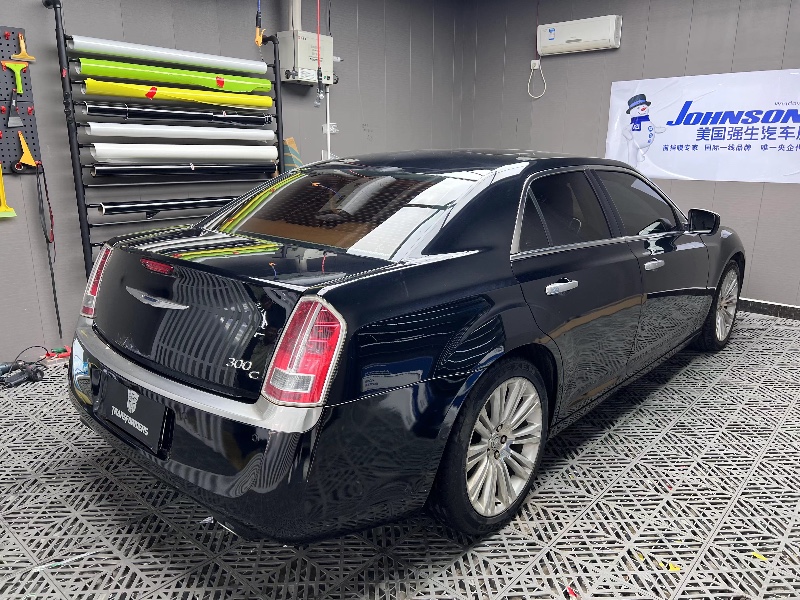 枣庄14年克莱斯勒300C4