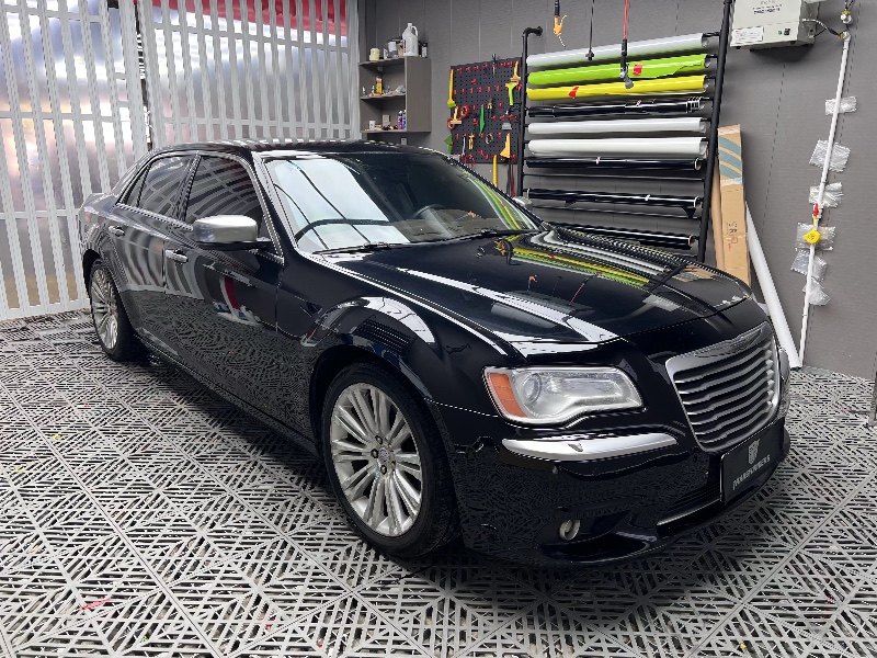 枣庄14年克莱斯勒300C5