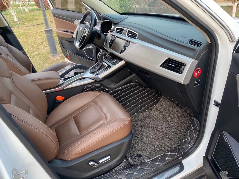 徐州17年吉利博越8