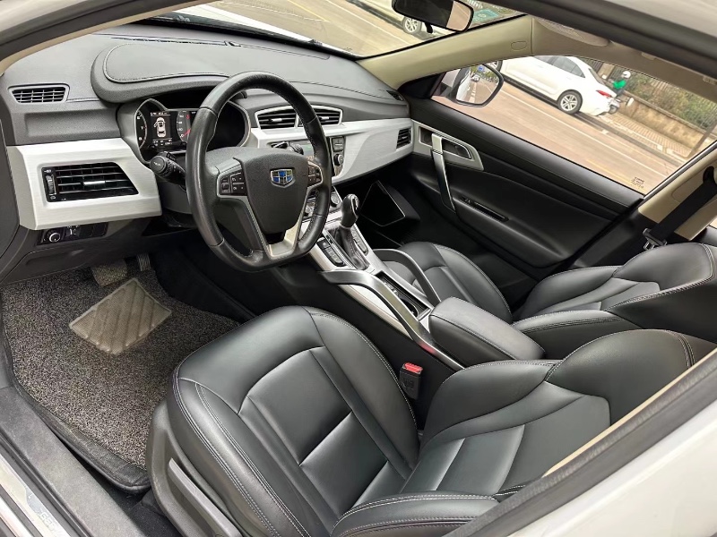 徐州17年吉利博越7