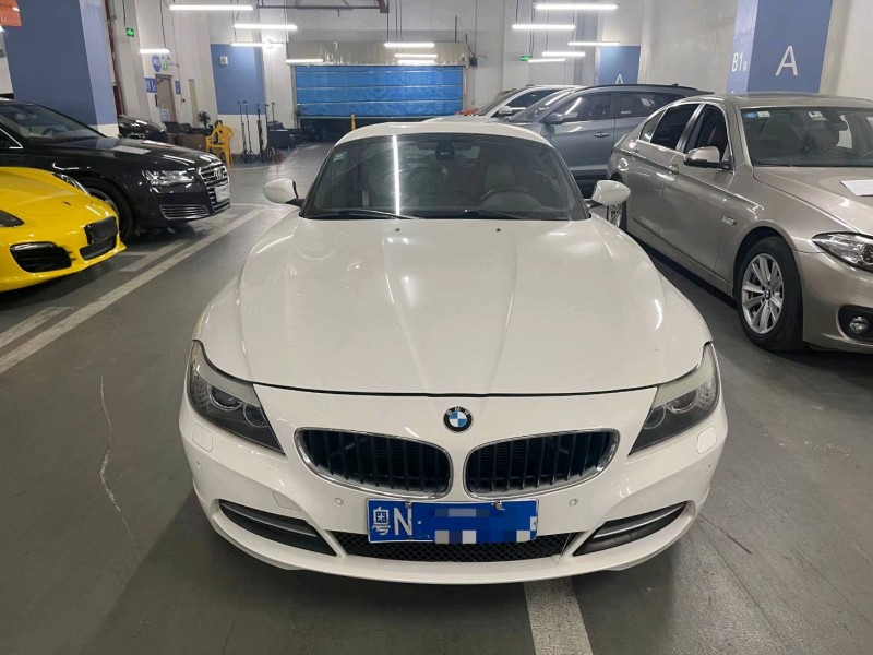 广州12年宝马Z41