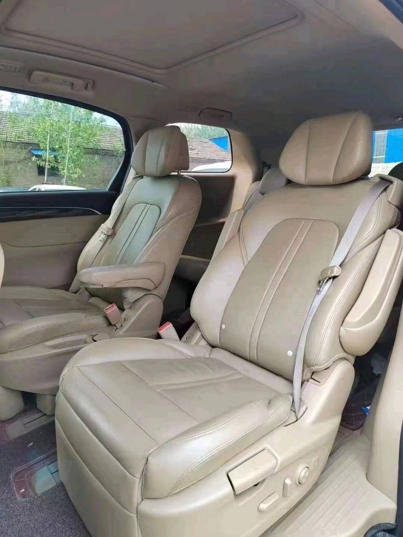 青岛17年别克GL85