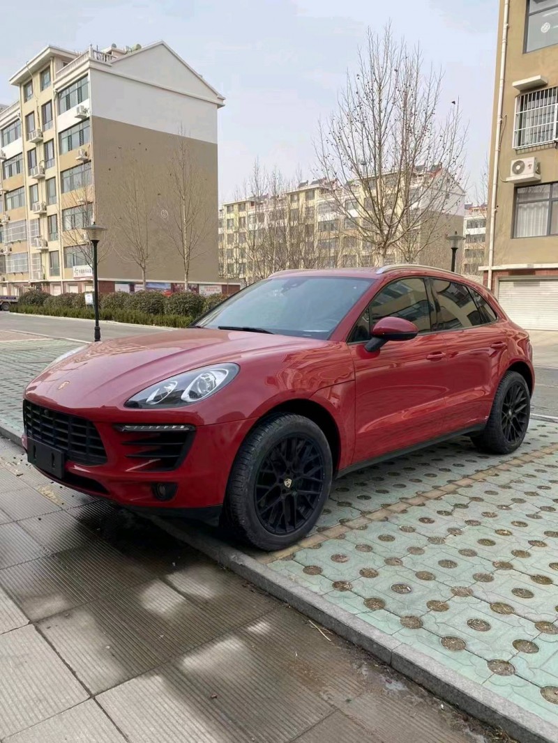 青岛18年保时捷Macan2