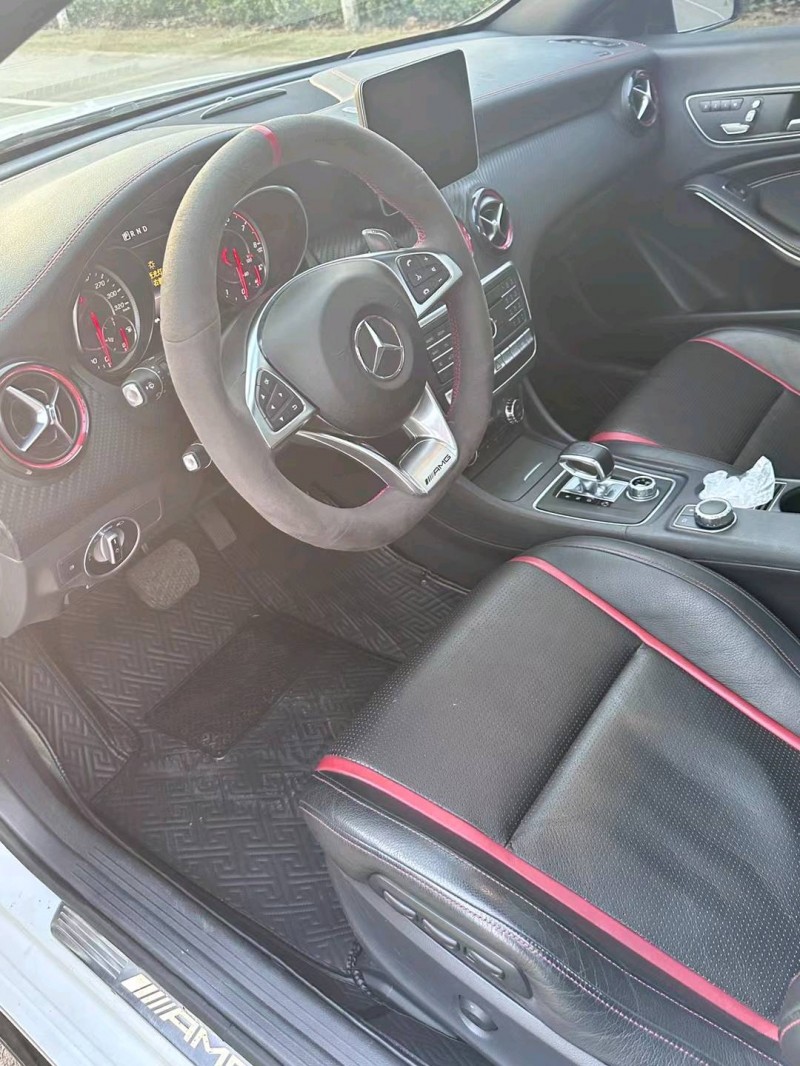 徐州19年奔驰CLA6