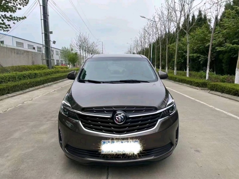 青岛20年别克GL81