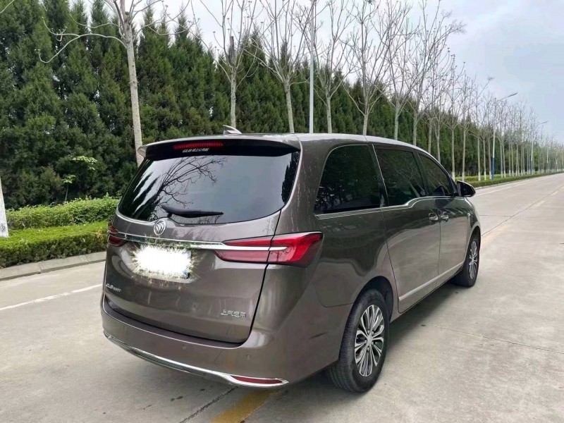 青岛20年别克GL84