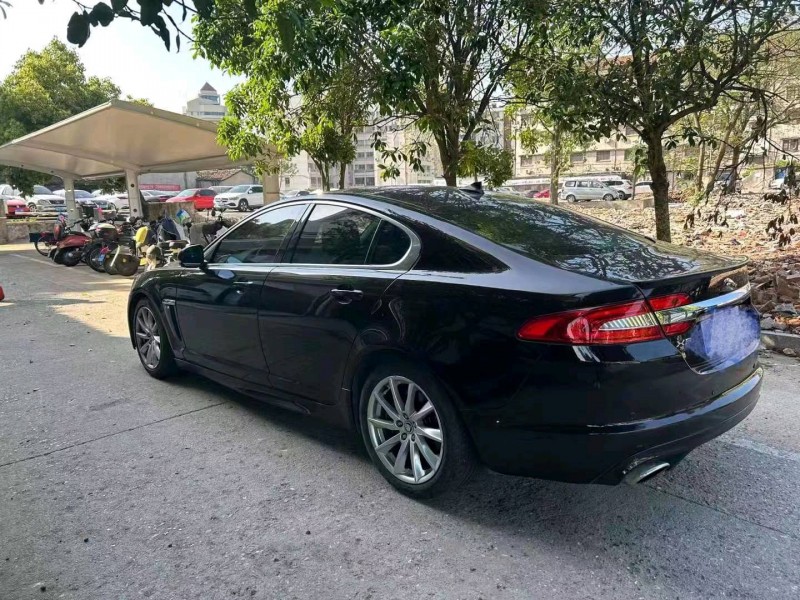 菏泽13年捷豹XF4