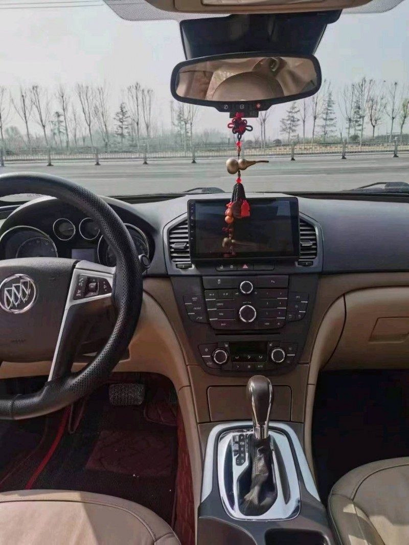 淄博12年别克君威4