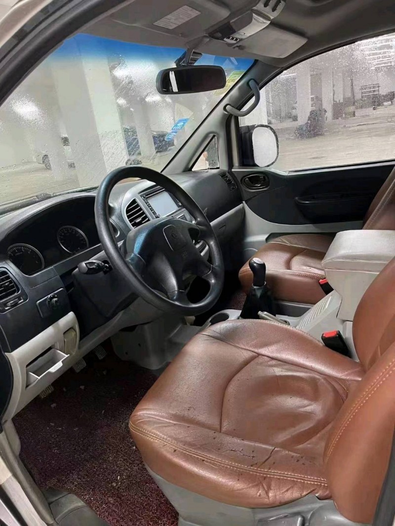 淄博15年东风菱智8
