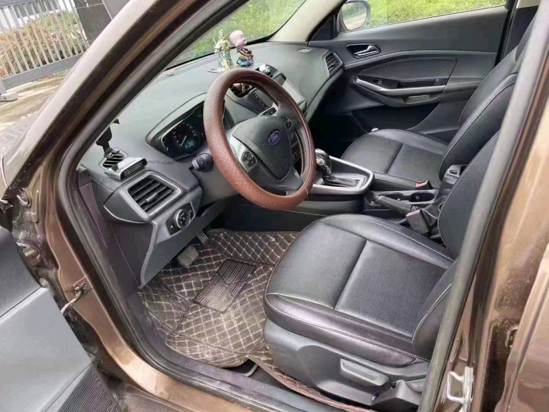 徐州18年福特福睿斯6