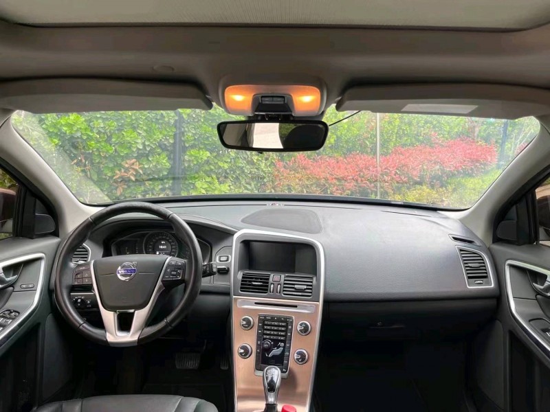 青島17年沃爾沃XC605