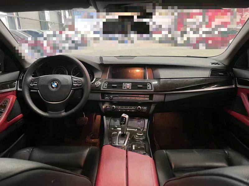 济宁13年宝马5系4