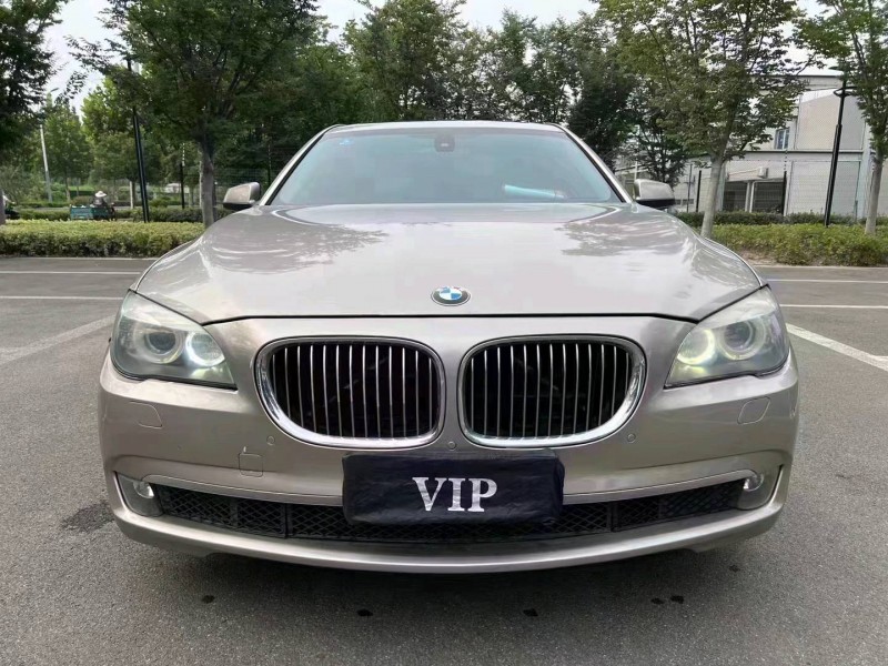 济宁12年宝马7系1