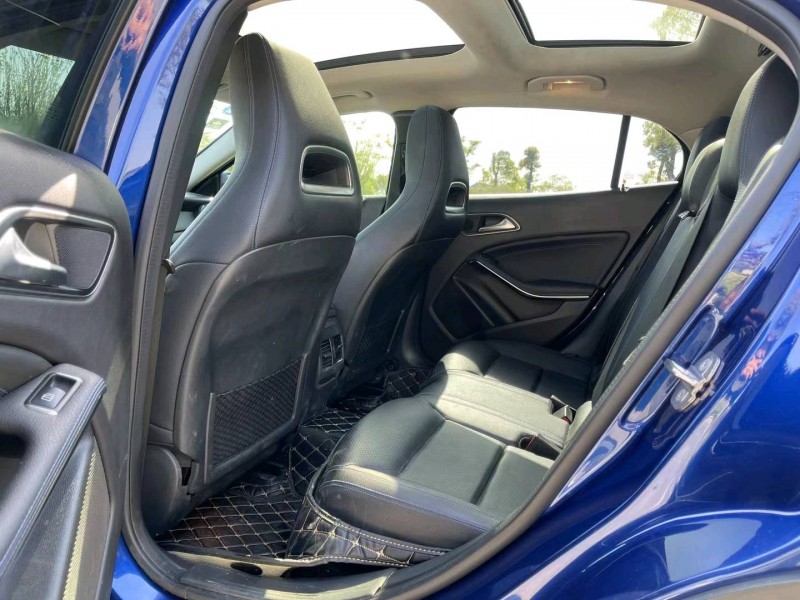 徐州19年奔驰GLA4