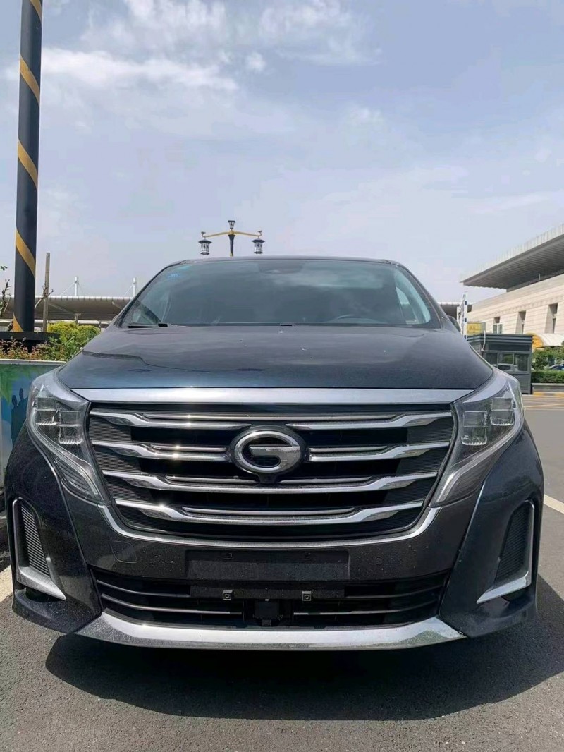 济南20年传祺M81